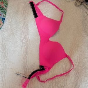 PINK Victoria's Secret Neon Pink Bra